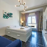 Modern Comfort Steps From Tiburtina Station Appartamento