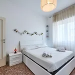 Modern Comfort Steps From Tiburtina Station Appartamento *